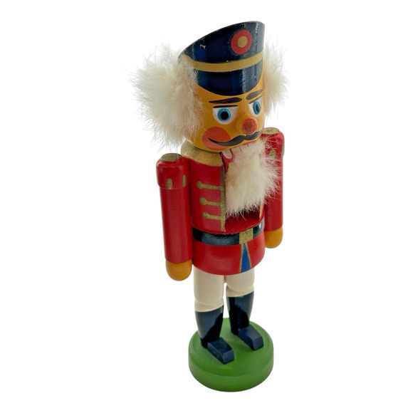 VTG Erzgebirge Expertic Nutcracker 9.5” DDR German Wooden Soldier Missing Sword - Picture 12 of 13